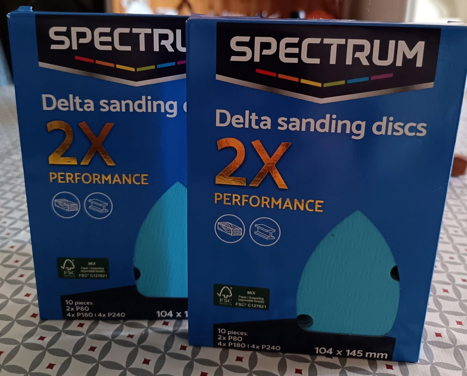 Lot de 2 paquets de disques de ponçage Delta Spectrum 104 x 145 mm Neufs